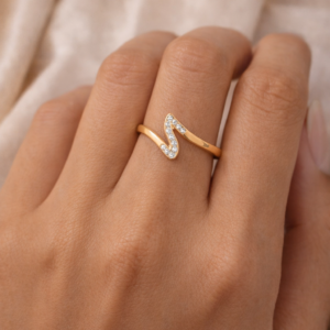 Lumi Wave Ring
