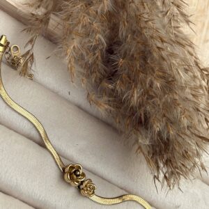 Mini Rose Chain Bracelet