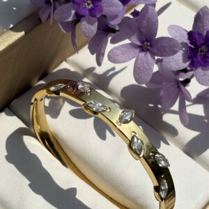 Leaf Shine Bangle