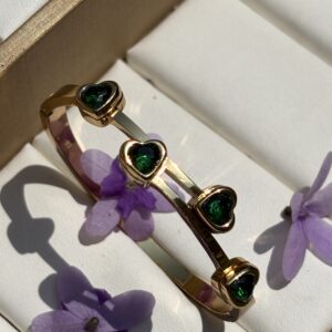 Emerald Heart Line Bangle