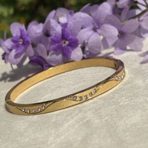 Wave Line Bangle